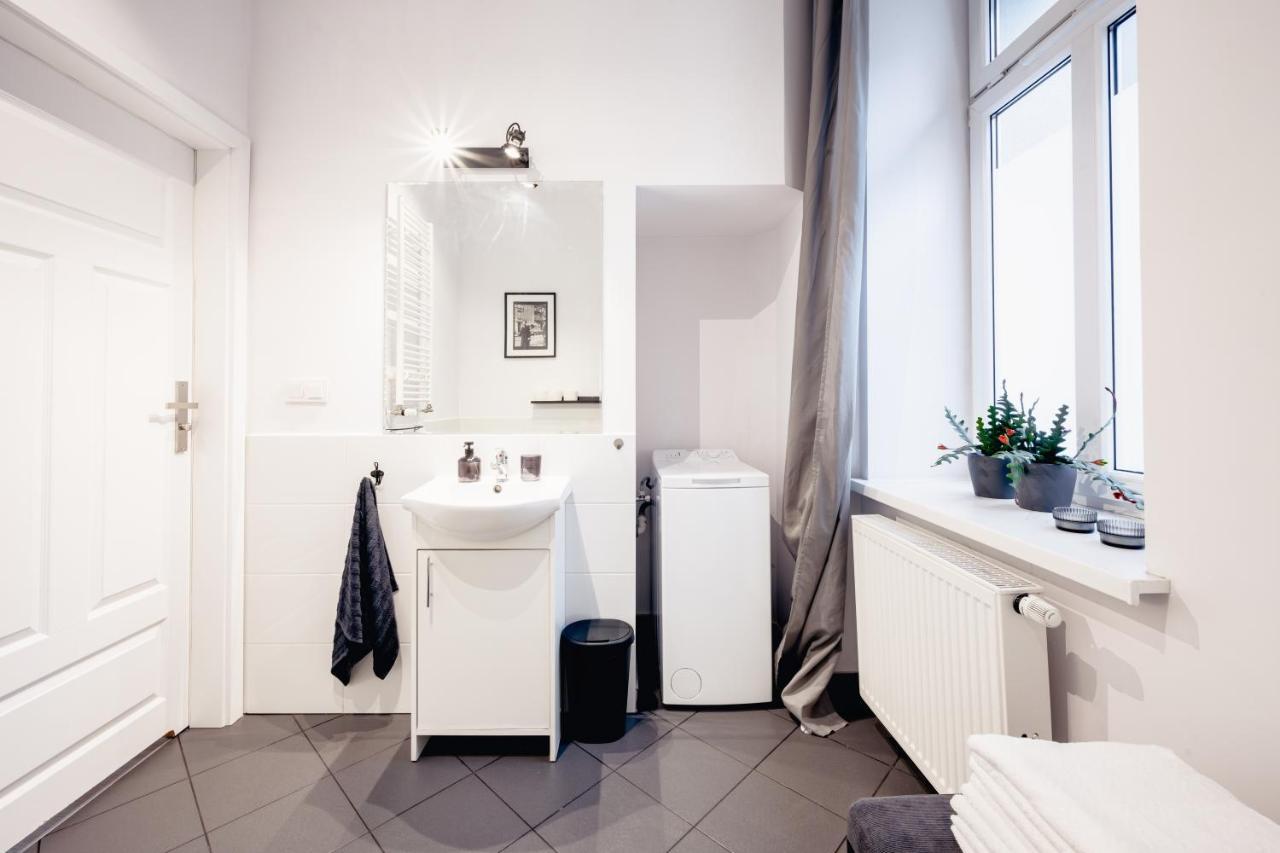 Apartamenty Pamiatkowa 11, 2 Rooms, Self Check In 24H Poznań Exterior foto
